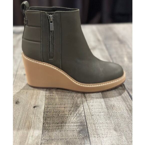 TOMS Raven Wedge Bootie in Olive Size 6 NWT - Picture 12 of 16